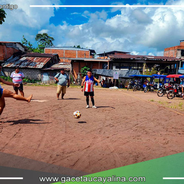 Campeonato Relámpago de Fútbol Femenino y Vóley Mixto en Las Malvinas Aguaytía