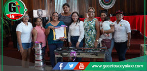 Alcaldesa Janet Castagne premia a los ganadores del "Juane más rico"