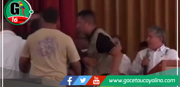 Conflicto entre alcalde y gobernador de Huánuco interrumpe mesa de trabajo