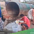 Pobladores de San Juan Bautista enfrentan crisis sanitaria por tubería rota