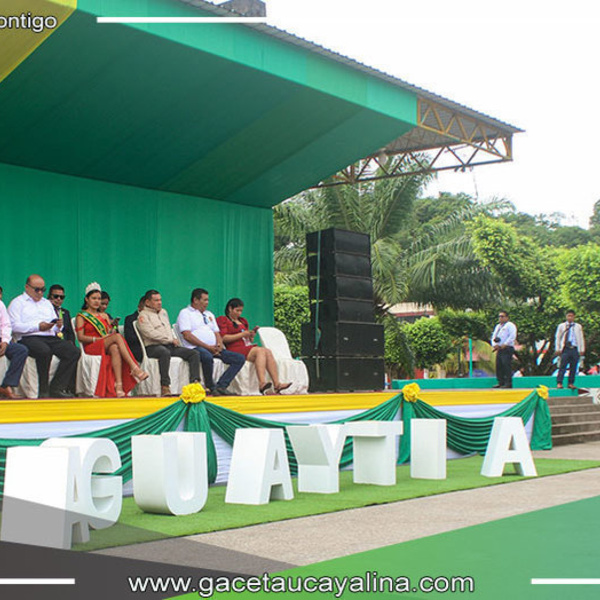 Gran Desfile Cívico Escolar marca el 42° aniversario de Padre Abad