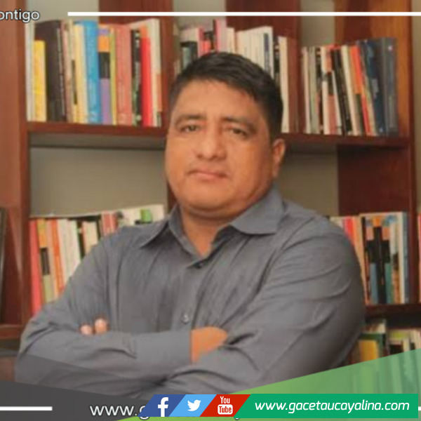 Gerald Rodríguez gana concurso de poesía y rescata la Cultura Amazónica