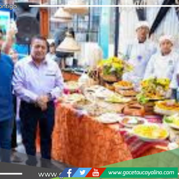 El Cetpro Kotosh deslumbra con su feria gastronómica en "Demostrando lo Aprendido 2024"