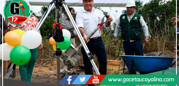 Gambini coloca primera piedra para la construcción de nuevo sistema de riego en Nueva Requena