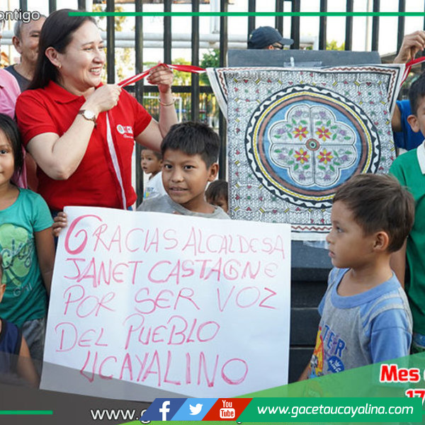 Janet Castagne Entrega Pavimento al A.H. Jorge Chávez en Pucallpa