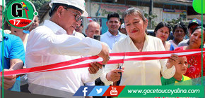 Alcalde Rodolfo Lovo Tello entrega nueva vereda peatonal en Contamana