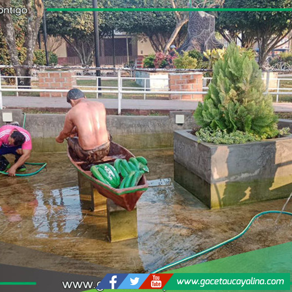 Municipalidad de Coronel Portillo revitaliza las piletas del Reloj Público de Pucallpa