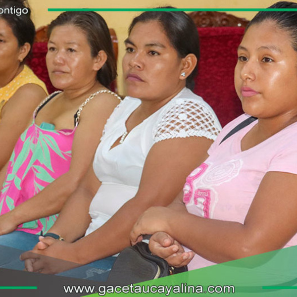 Inauguran "Escuela para la Vida" para padres de adolescentes líderes en Atalaya