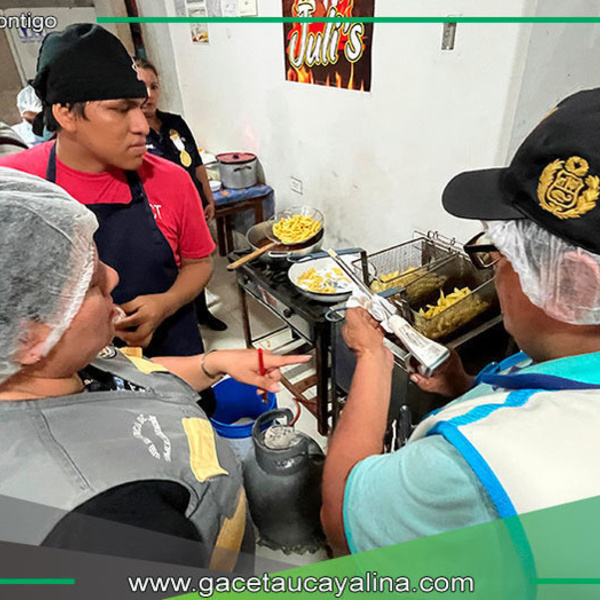 MDY multa a locales de comida rápida por no contar con carnet de salud