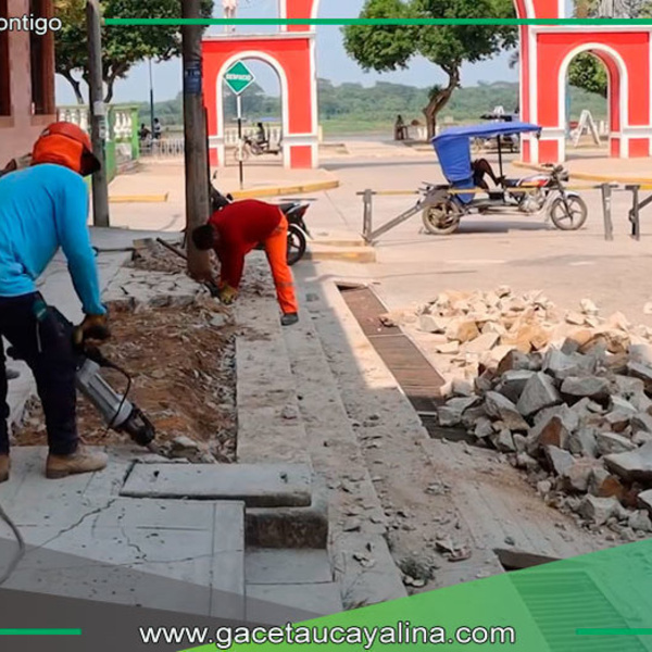 Inician trabajos de mantenimiento en la vereda de la calle Mariscal Castilla en la provincia de Ucayali