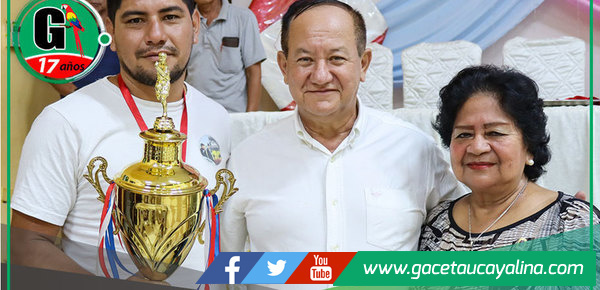 Alcalde Francisco de Asís Mendoza de Souza encabeza ceremonia de homenaje a los campeones provinciales de la Copa Perú 2024