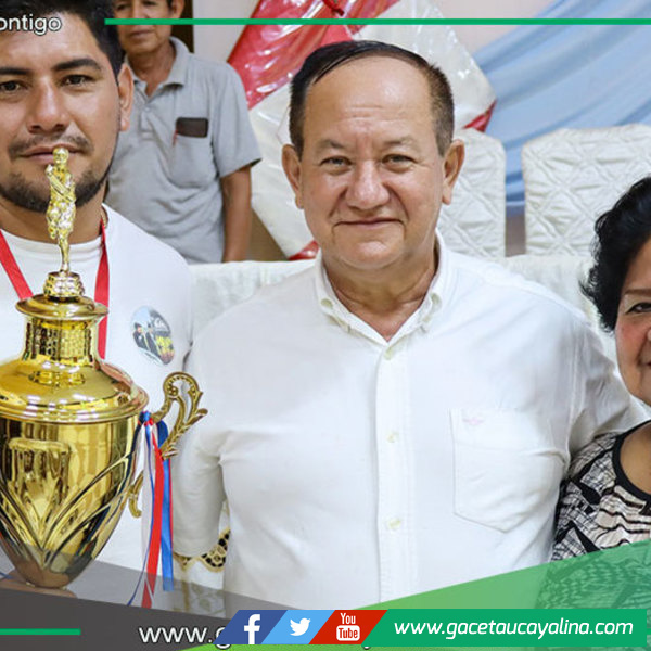 Alcalde Francisco de Asís Mendoza de Souza encabeza ceremonia de homenaje a los campeones provinciales de la Copa Perú 2024