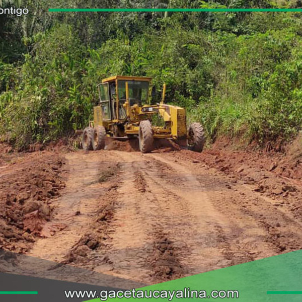 Avanza mantenimiento de vía hacia el centro poblado Betania en la Provincia de Ucayali