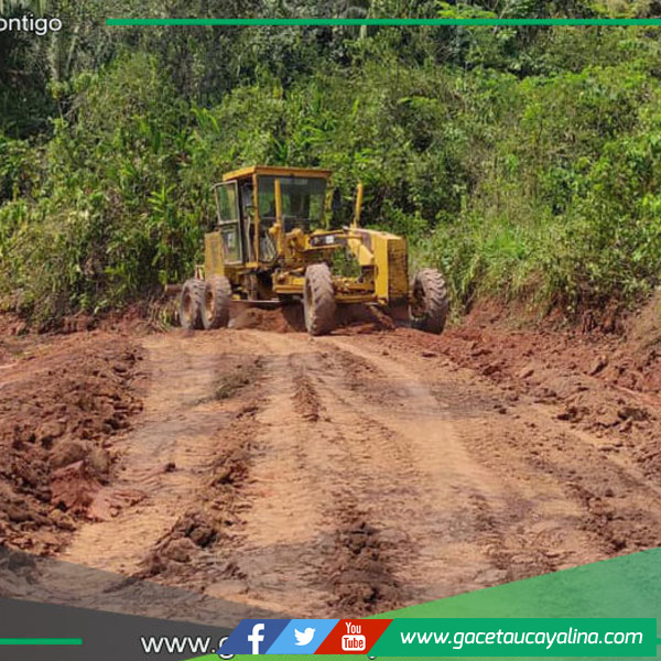 Avanza mantenimiento de vía hacia el centro poblado Betania en la Provincia de Ucayali