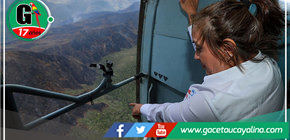 Dina Boluarte sobrevuela incendios forestales en Amazonas