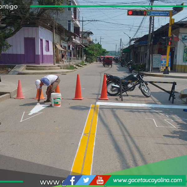 Municipalidad de Ucayali impulsa señalización de vías en Contamana