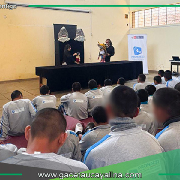 Teatro de títeres lleva esperanza a jóvenes infractores en Huancayo
