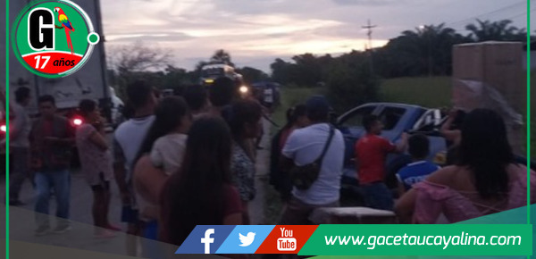 Camioneta se despista en carretera Federico Basadre.