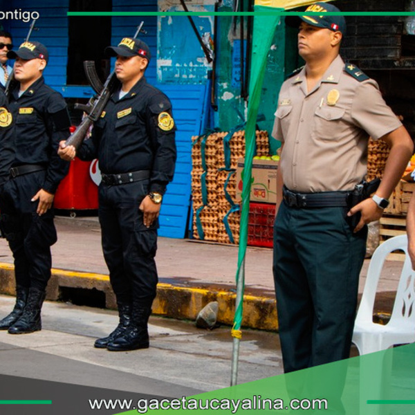 Izamiento de banderas fortalece identidad local