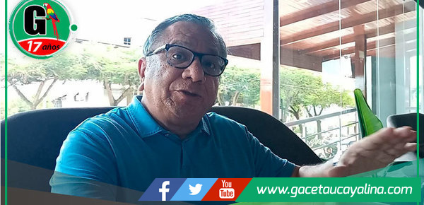 Congresista Carlos Anderson supervisa obras y presenta Ley REMA en Ucayali