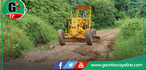 Municipio de Atalaya repara carretera dañada por lluvias