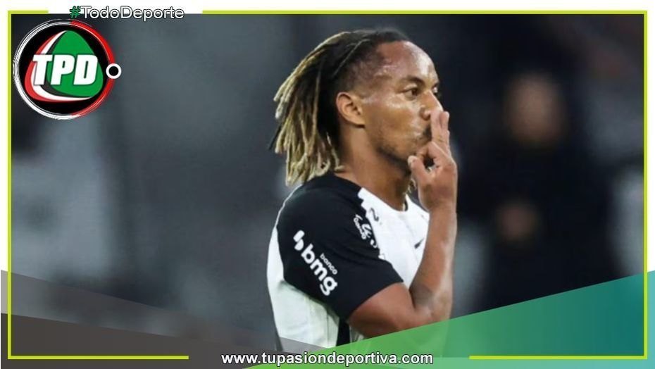 André Carrillo vuelve a las canchas