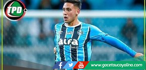 Noriega es titular en el triunfo de Gremio 2-0 ante Sao Paulo y entran en zona de torneos internacionales
