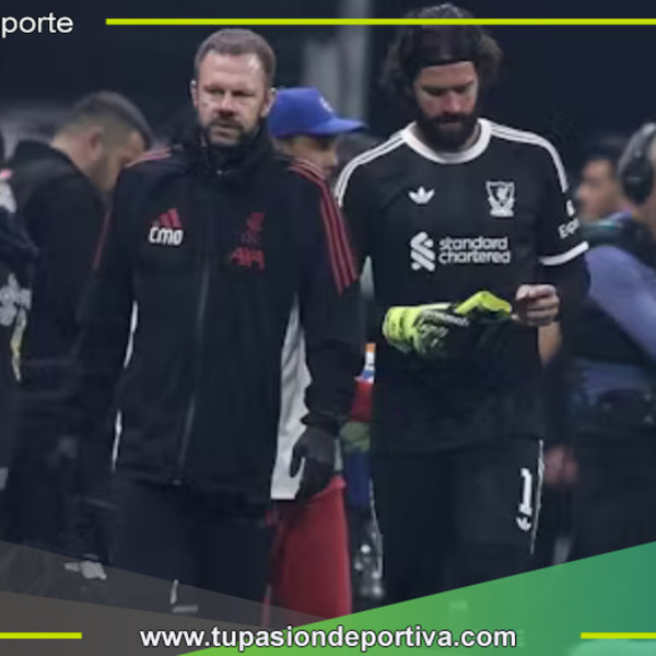 Alisson se lesiona y Liverpool pierde a su arquero titular