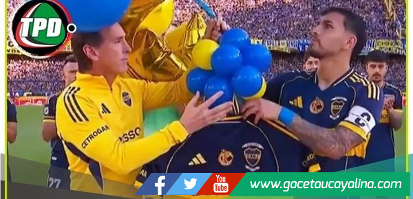 Boca homenajeó a Miguel Ángel Russo 