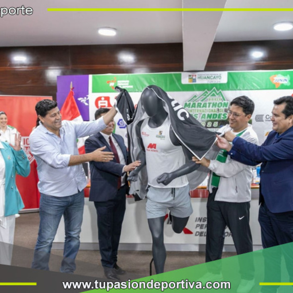  Maratón de los Andes reúne a dos mil atletas en Huancayo