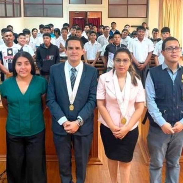 Maestros de Yurimaguas aplican metodología innovadora para mejorar la enseñanza en las aulas
