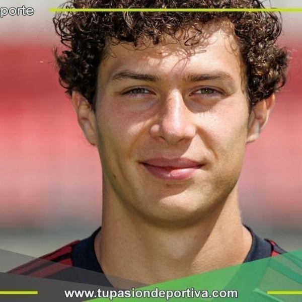 Manuel Barreto incluye a Fabio Gruber en lista preliminar peruana