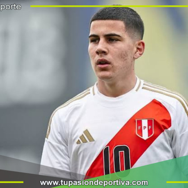 Felipe Chávez recibe apoyo alemán tras convocatoria a la Bicolor