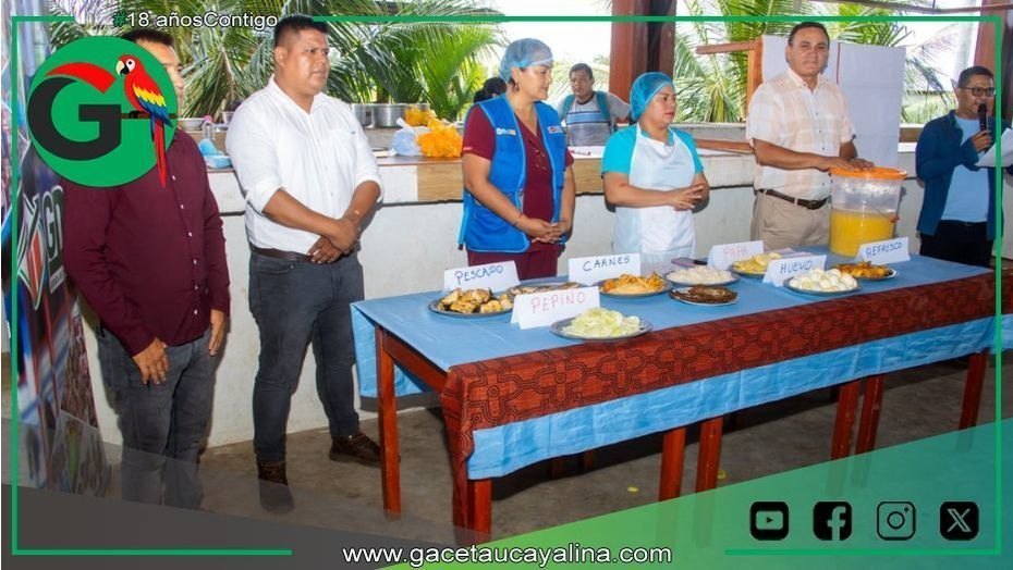 Vaso de Leche enseña preparación nutritiva para gestantes y madres Contamana