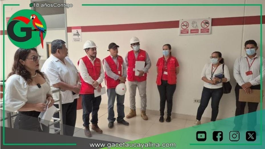 Congresista Francis Paredes supervisa avances en hospitales de Ucayali.