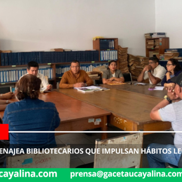 Pucallpa homenajea bibliotecarios que impulsan hábitos lectores comunitarios