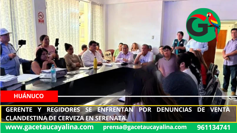 Gerente y regidores se enfrentan por denuncias de venta clandestina de cerveza en serenata.