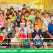 Candidatos Edwin Miranda y Víctor López llevan alegría navideña a niños
