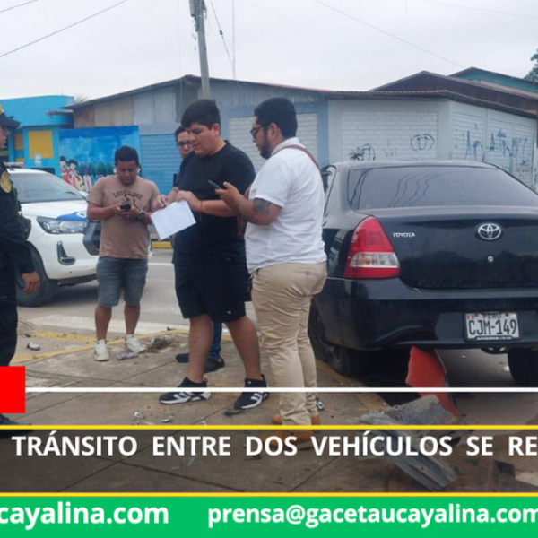 Choque vehicular deja solo daños materiales en Yarinacocha