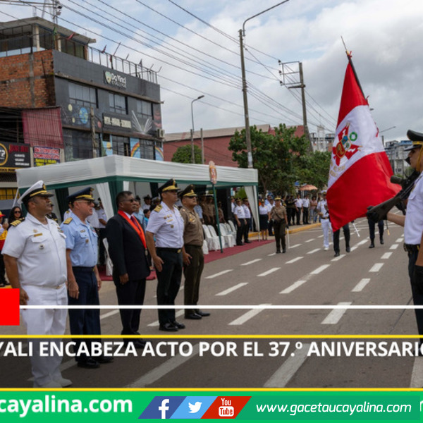 Corte de Ucayali encabeza acto por el 37.º aniversario de la PNP.