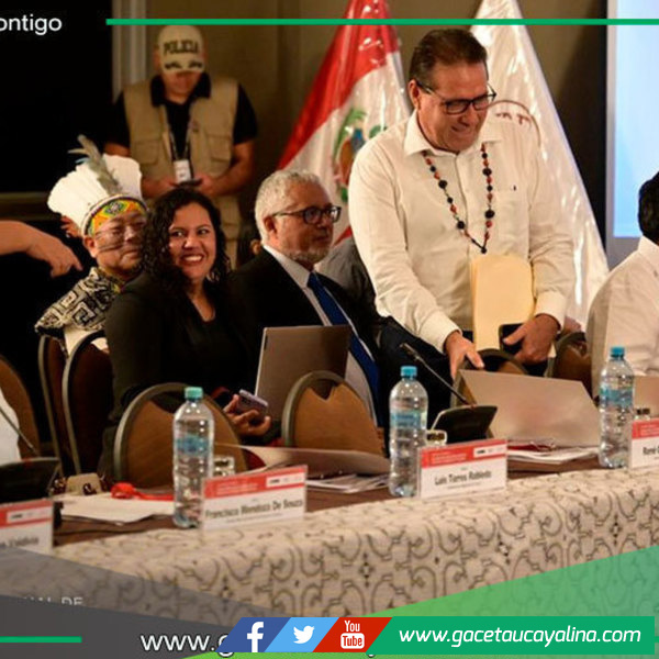 Alcalde de Atalaya participa en sesión del CONADIF en Pucallpa