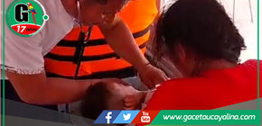 Lancha naufraga en río Urubamba cerca de Atalaya