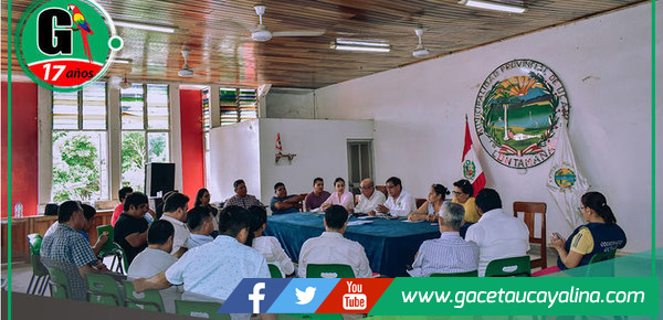 Alcalde de la provincia Ucayali - Contamana organiza ayuda para 35 pueblos