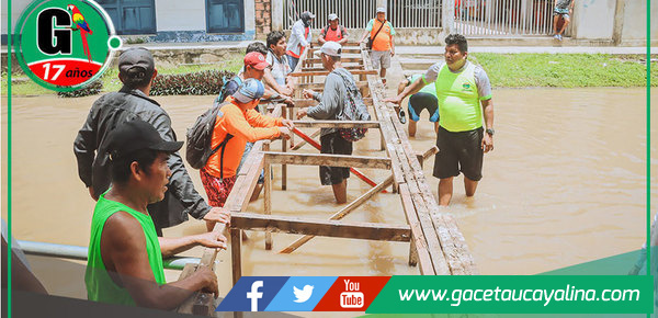 Municipio construye puentes ante inundaciones en Contamana