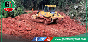 Alcalde de Atalaya supervisa avance de trabajos acordados con PROVIAS