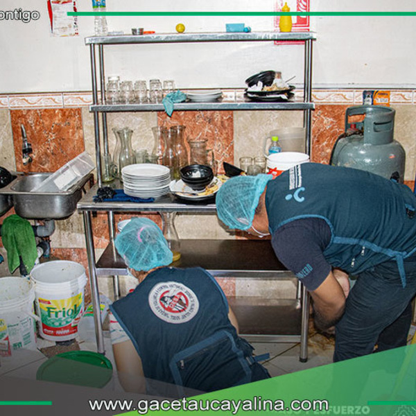 Municipalidad de Atalaya clausura dos restaurantes por graves faltas sanitarias
