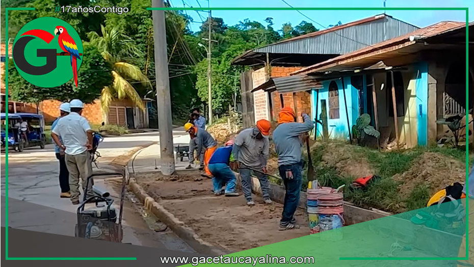Contamana construye vereda en calle Nuevo Progreso tercera etapa