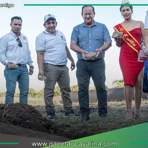 Colocan Primera Piedra De  Mercado de Abastos, el cual Fortalece Economía Local  En Oventeni
