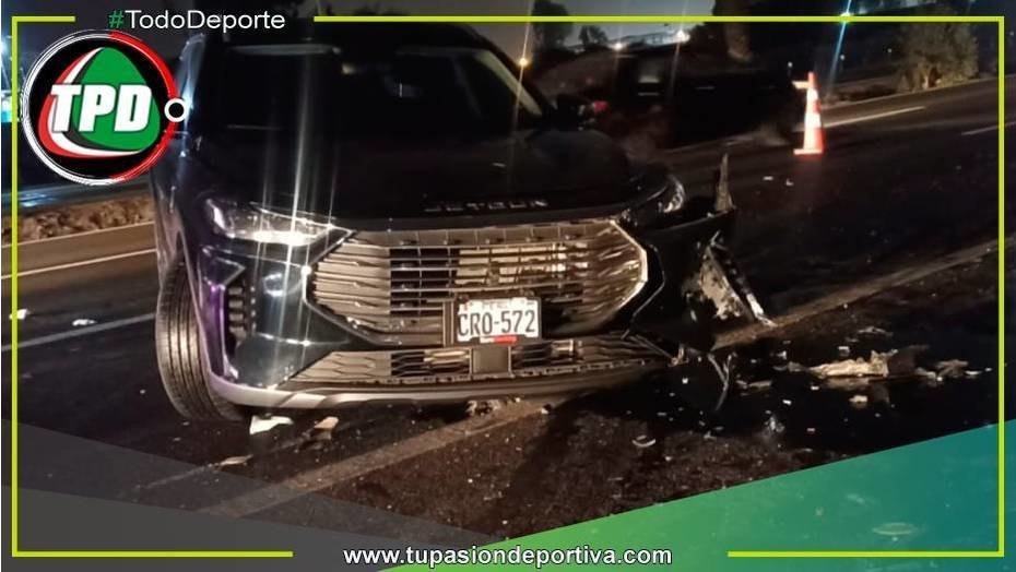 Jorge Fossati sufre accidente automovilístico