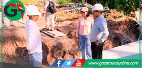 Contamana mejora vía hacia botadero con nuevas alcantarillas